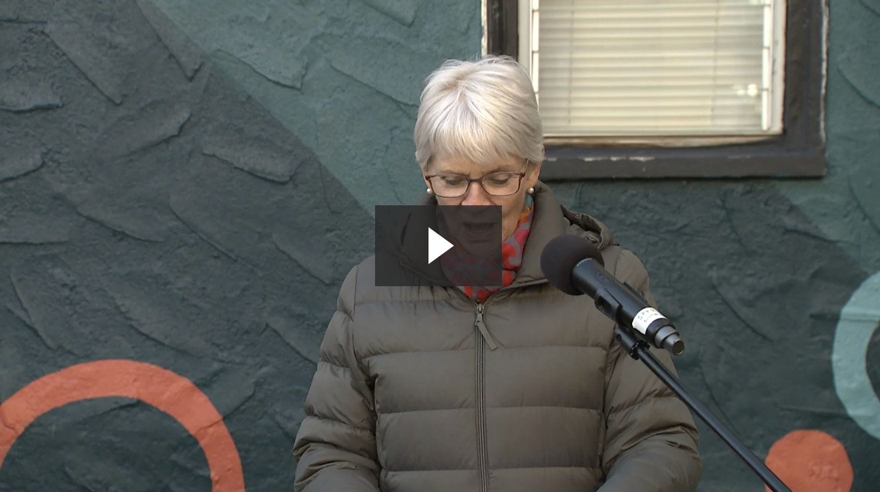 Comitta-Supports-Friends